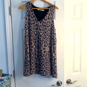 Cute mini dress! Gray, black, pink